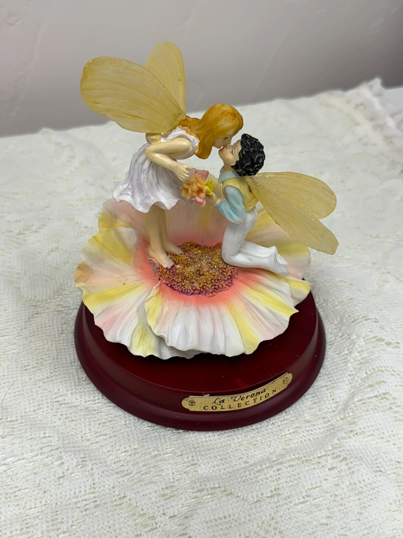 IMG_0473.jpeg LAVERONA COLLECTION - FAIRIES KISSING ON PASTEL FLOWER - Image 1