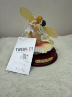 LAVERONA COLLECTION - FAIRIES KISSING ON PASTEL FLOWER - Image 4