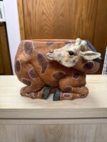 ADORABLE GIRAFFE PLANTER 10"L X 9.5"W X 7"H - Image 2