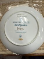 THE FRANKLIN MINT 1990 CAROL LAWSON PLATE - SAND CASTLES EMBELLISHED WITH 24K GOLD - Image 5