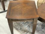 USED 3 PIECE SET - 1 COFFEE TABLE - 2 END TABLES - Image 4