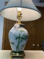 USED - PAIR OF BAMBOO PATTERN DECORATIVE WHITE/GREEN/GOLD LAMPS - VINTAGE ASIAN STYLE - 1BASE HAS REPAIRED CRACK SEE PICTURE (SHIPPING NOT AVAILABLE) - Image 3