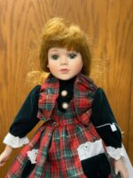 16" PORCELAIN DOLL -CHRISTMAS OUTFIT - Image 2