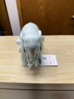 5"W X 4 1/4"H PORCELAIN ELEPHANT MOM AND BABY STATUE - Image 3