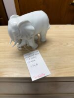 5"W X 4 1/4"H PORCELAIN ELEPHANT MOM AND BABY STATUE - Image 4
