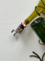 46"H IRON GRAPEVINE WINE BOTTLE WALL HOLDER - 4 BOTTLES W/2 FEMALE CORK STOPS - Image 5