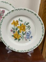 THOMSON POTTERY FLORAL GARDEN CHINA -10.5" DINNER PLATE - SET OF 4 - Image 5