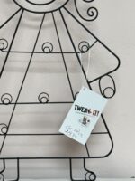 PRINCESS WIRE WALL ART - JEWELRY HOLDER - 19"H X 11" W - Image 3