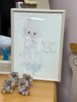 WHITE FRAMED PRINT OF PRECIOUS MOMENTS GIRL WITH "THE LORD IS MY SHEPHARD" - Image 5