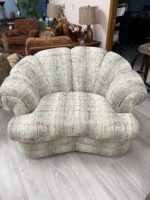 MULTI-COLOR LIGHT TONES BENCHCRAFT OVERSIZED CHAIR