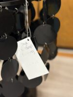 RETRO STYLE BLACK LAMP WITH DANGLING DISCS - Image 4