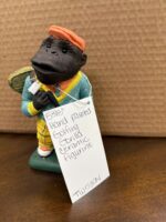 5 3/8" HAND PAINTED GOLFING GORILLA CERAMIC FIGURINE - Image 3