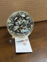 4" CRYSTAL GLOBE PAPER WEIGHT CLEAR W/BUBBLES INSIDE - Image 3