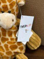 SCENTSY "JAMU GIRAFFE" SCENTSY BUDDY 15" TALL -DISCONTINUED WITH OATS AND HONEY SCENT PACK - Image 2