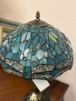 TIFFANY 2 LIGHT TABLE LAMP - DRAGONFLY DESIGN - Image 2