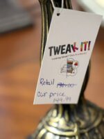 TIFFANY 2 LIGHT TABLE LAMP - DRAGONFLY DESIGN - Image 3