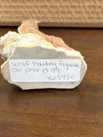 WOLF HOWLING FIGURINE - Image 4