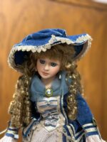THE ANASTASIA COLLECTION 18" - PORCELAIN DOLL - "FELICITY" - Image 2