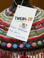 HOBBY LOBBY BEADS CRAFTED ACCENT TABLE LAMP. BEADED FRINGE - Image 3