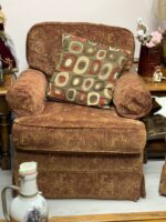 VINTAGE PAISLEY BURGANDY/GOLD LEAF PATTERN SWIVEL/GLIDER EXTREMELY COMFORTABLE CHAIR SET OF 2 - Image 2
