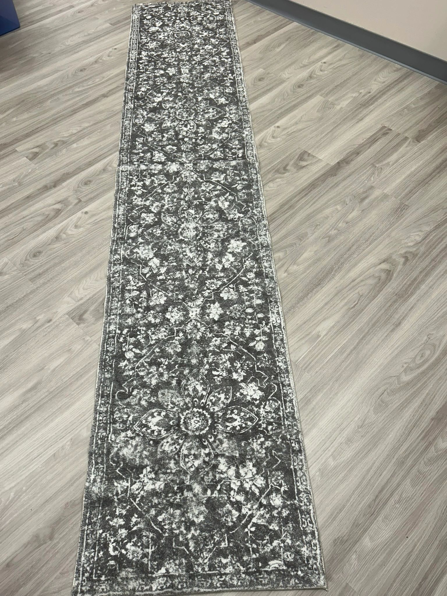 IMG_4379.jpeg Pauwer Vintage Floral Runner Rug - Image 1