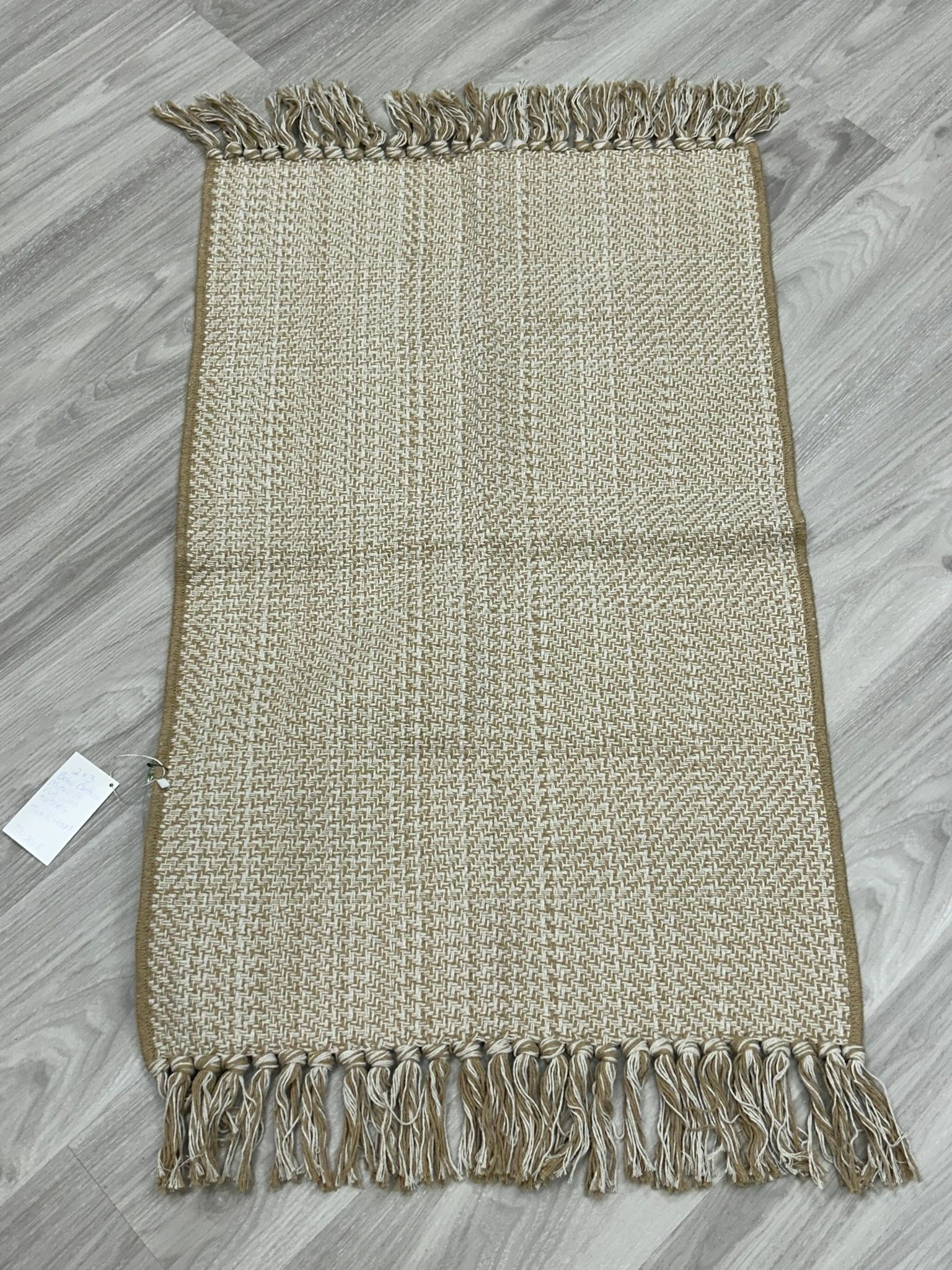 IMG_4396.jpeg MitoVilla Boho Bathroom Small Rug 2'x3' - Image 1