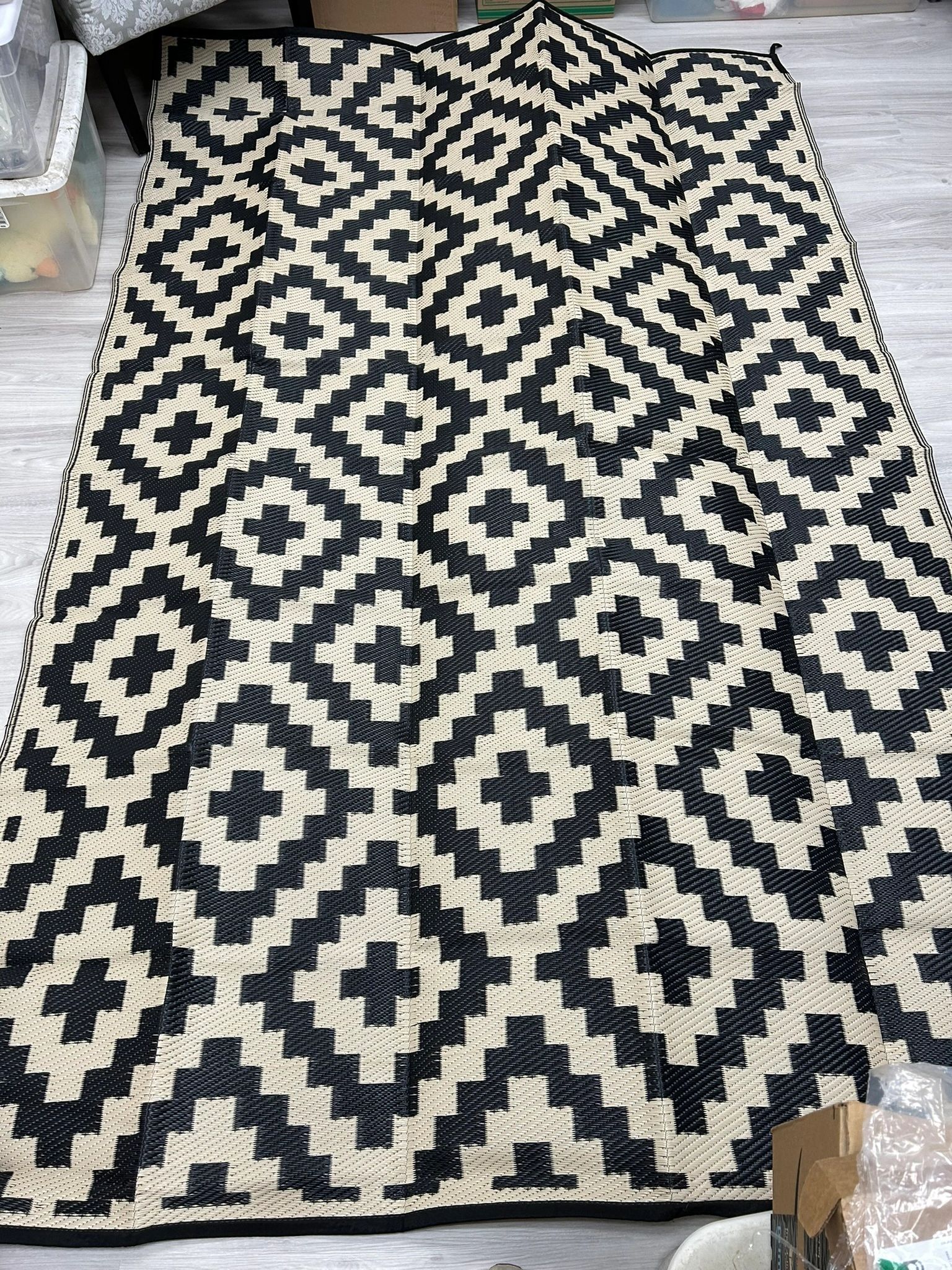 IMG_4530.jpeg SAND MINE Reversible Mats, Plastic Straw Rug - Image 1