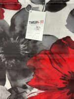 BLACK/RED FLOWER DECORATED SHOWER CURTAIN - Image 2
