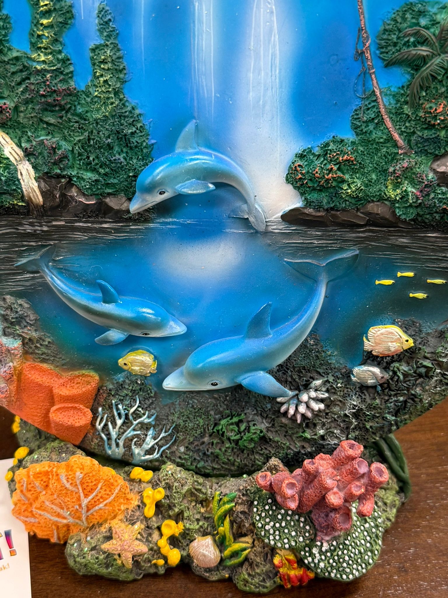 IMG_4881-534c82c.jpeg DOLPHIN PLATE - CLASSIC WILDLIFE COLLECTIONS PLATE 7" 3D - Image 1