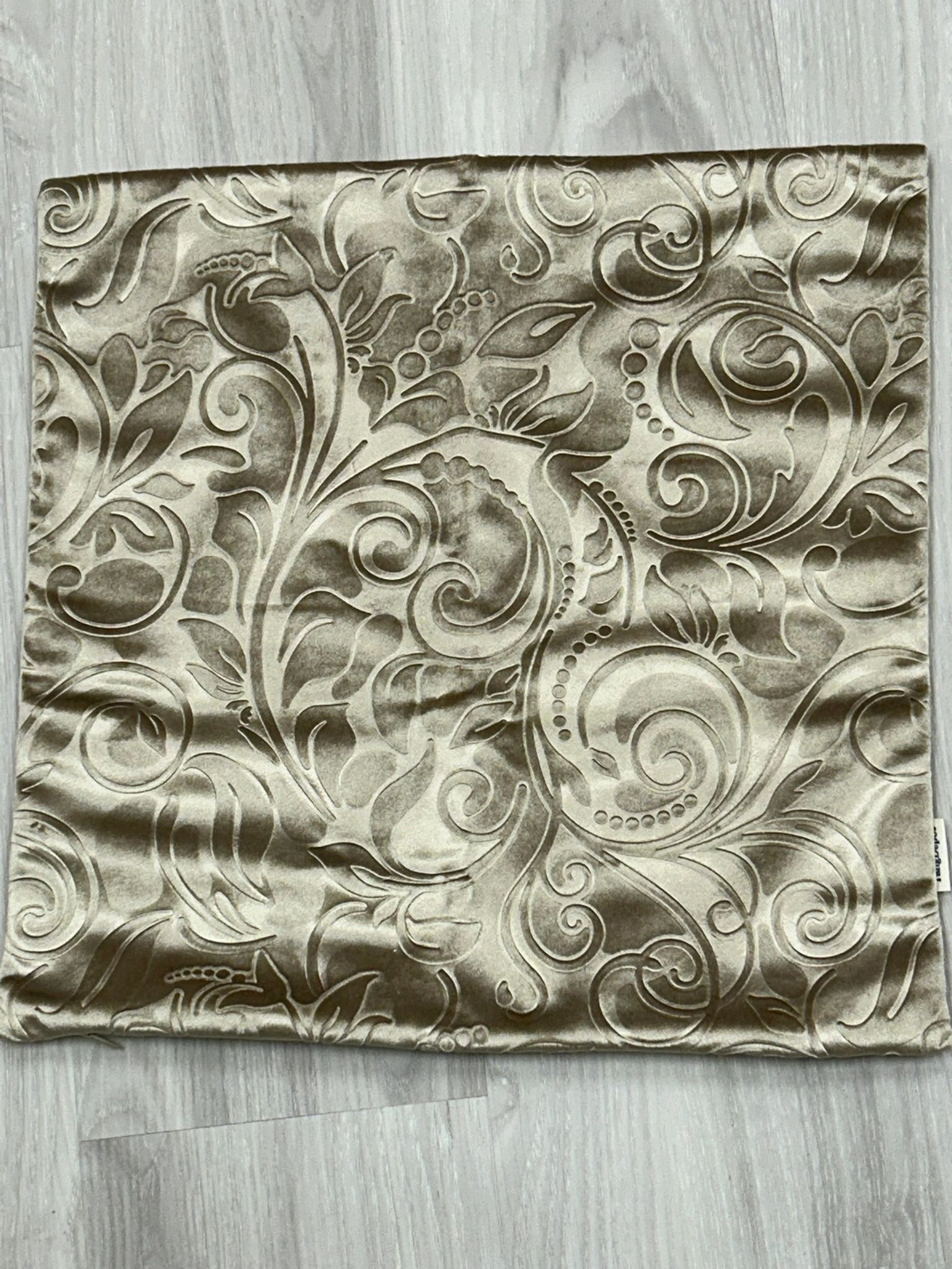 IMG_4928.jpeg TangDepot Heavy Velvet Embossing Throw Pillow Cover - Image 1