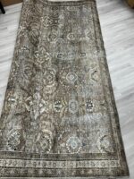 Loloi LAYLA Collection, LAY-13, Antique / Moss, 9'-0" x 12'-0", .13" Thick - Image 2