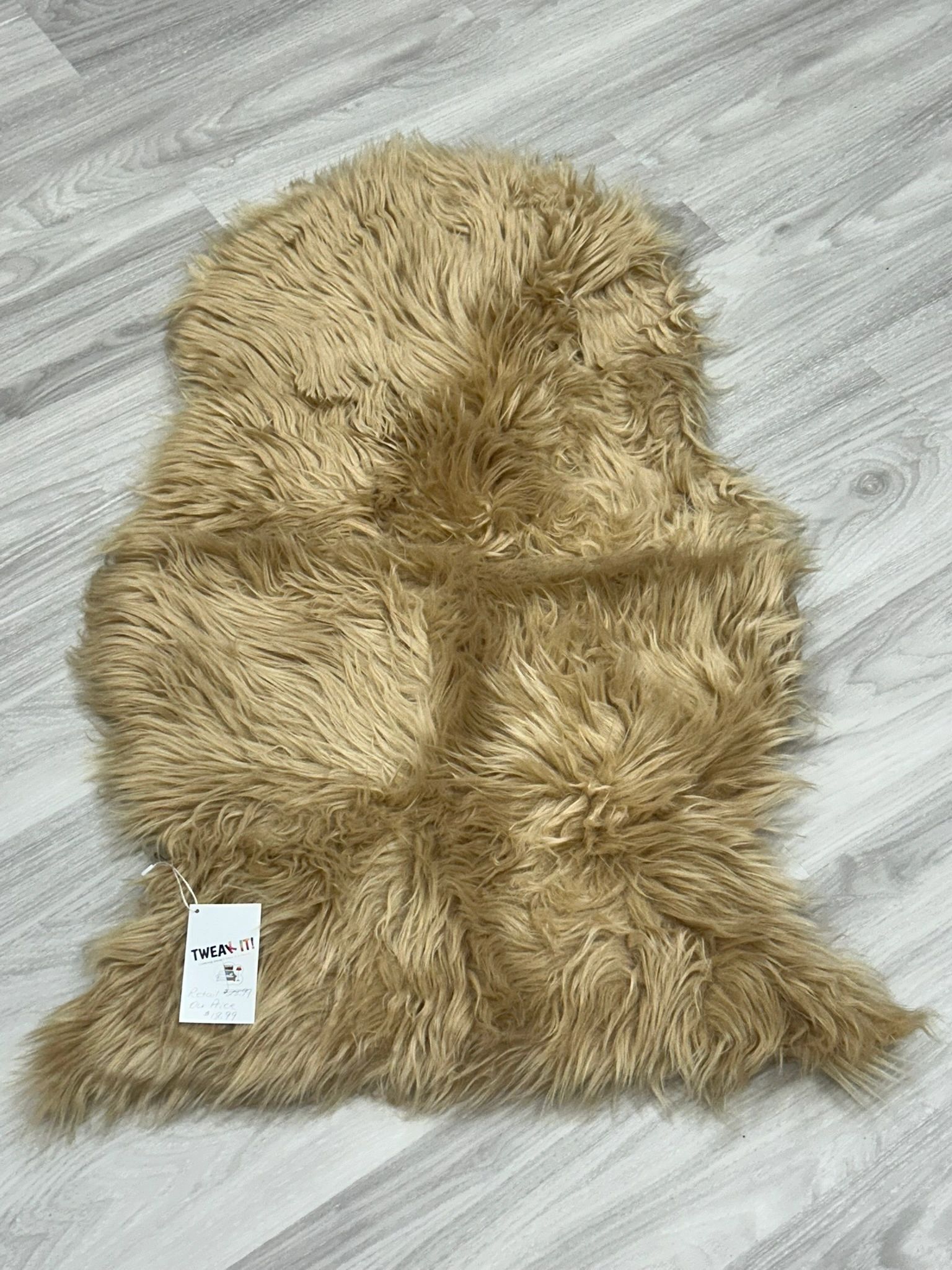 IMG_5293.jpeg duduta Beige Sheepskin Throw Rugs 2x3 ft - Image 1