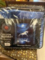 NU TRENDZ MOONLIGHT UNICORN SIGNATURE SERIES PLUSH QUEEN BLANKET - 79" x 94"
