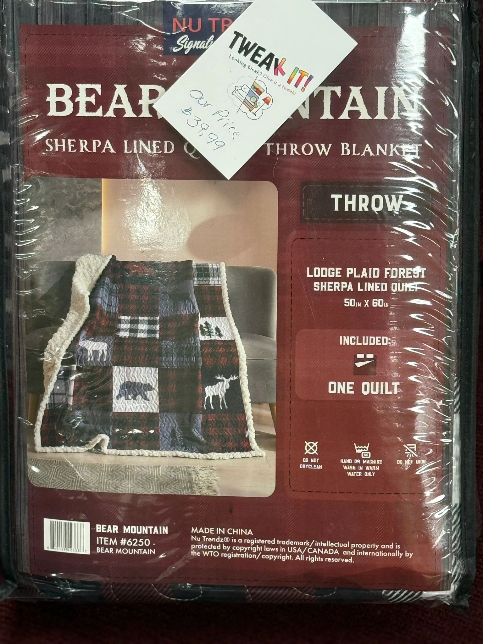 IMG_5509.jpeg NU TRENDZ SIGNATURE COLLECTION SHERPA LINED BEAR MOUNTAIN THROW - 50" X 60" - Image 1